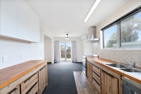 Photo of property in 129 Riverpark Crescent, Henderson, Auckland, 0610