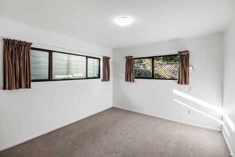 Photo of property in 4/476 Devon Street East, Strandon, New Plymouth, 4312