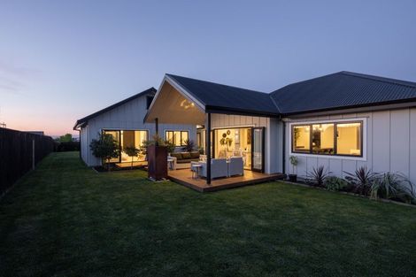 Photo of property in 23 Rich Rise, Havelock North, 4130