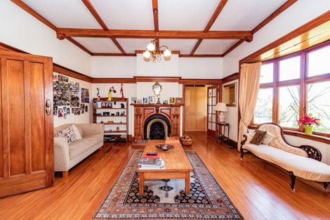 Photo of property in 2 Tulloch Street, Saint Johns Hill, Whanganui, 4500