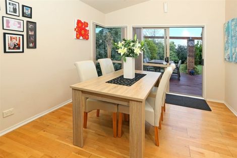 Photo of property in 81 Summerland Drive, Henderson, Auckland, 0612