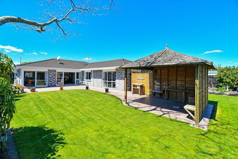 Photo of property in 38 Perotti Place, Conifer Grove, Takanini, 2112