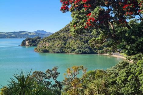 Photo of property in 1999 Wyuna Bay Road, Wyuna Bay, Coromandel, 3581