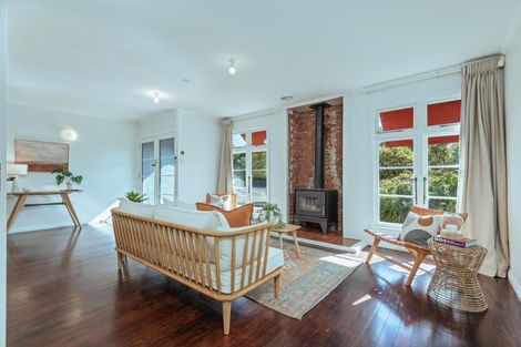 Photo of property in 162 Victoria Avenue, Hokowhitu, Palmerston North, 4410