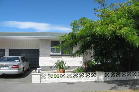 Photo of property in 2/1 Coles Place, St Albans, Christchurch, 8014