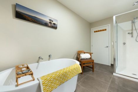 Photo of property in 127 Kennedy Road, Pyes Pa, Tauranga, 3112