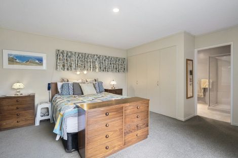 Photo of property in 35 Wood Leigh, Paraparaumu Beach, Paraparaumu, 5032