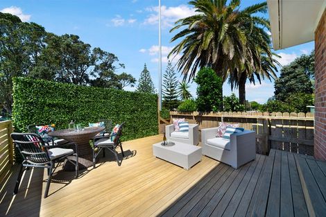 Photo of property in 1/454 Hibiscus Coast Highway, Orewa, 0931