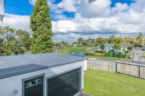 Photo of property in 4 Rothesay Place, Dinsdale, Hamilton, 3204