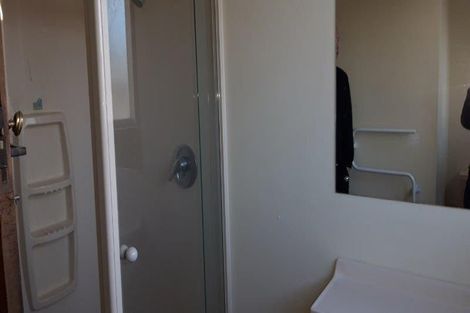 Photo of property in 27 Avonhead Road, Avonhead, Christchurch, 8042