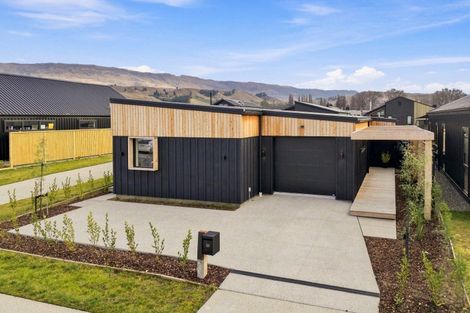Photo of property in 51 Vintage Street, Cromwell, 9310