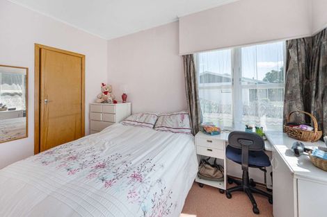 Photo of property in 32 Exeter Crescent, Pirimai, Napier, 4112