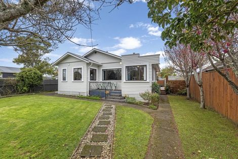 Photo of property in 348 Carrington Street, Vogeltown, New Plymouth, 4310