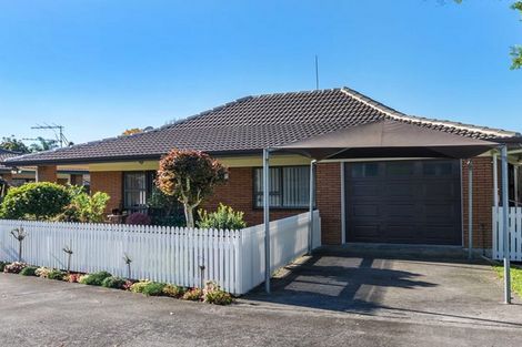 Photo of property in 4a Sunshine Place, Papakura, 2110