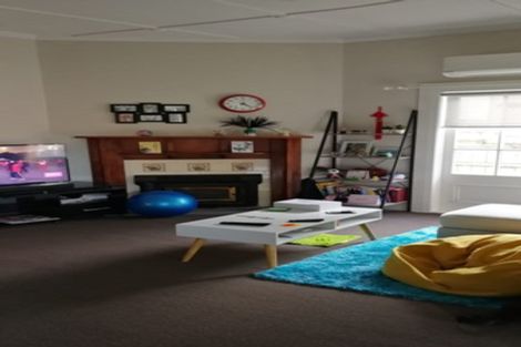 Photo of property in 45g Swanson Road, Henderson, Auckland, 0610