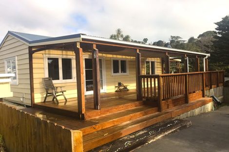 Photo of property in 44 Lorenzen Bay Road, Raglan, 3225