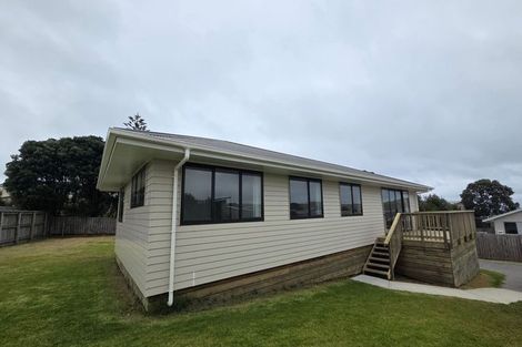 Photo of property in 21 Sunset Drive, Baylys Beach, Dargaville, 0377