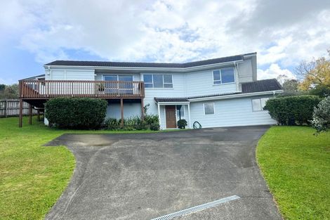 Photo of property in 25 Peterhouse Place, West Harbour, Auckland, 0618