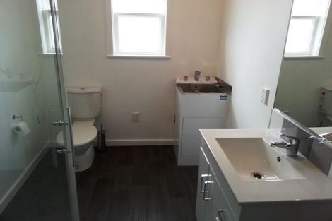 Photo of property in 105 Victoria Avenue, Palmerston North, 4410