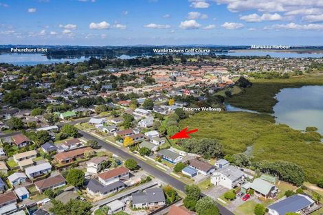 Photo of property in 10 Seaward Place, Wattle Downs, Auckland, 2103