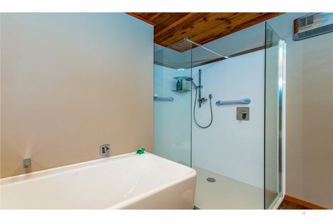 Photo of property in 201 Point Bush Road, Waimate, 7979