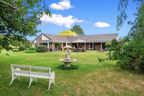 Photo of property in 13 Woodside Road, Matangi, Hamilton, 3284