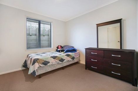 Photo of property in 7a Mcgowan Rise, Tuakau, 2121