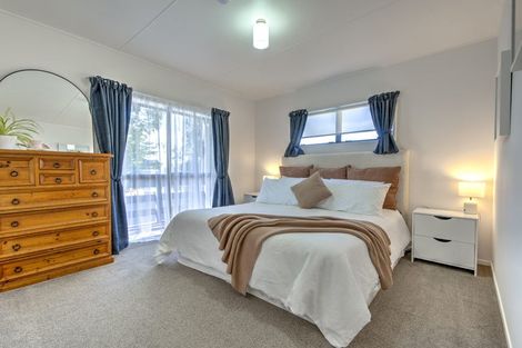 Photo of property in 19b Baverstock Road, Nawton, Hamilton, 3200