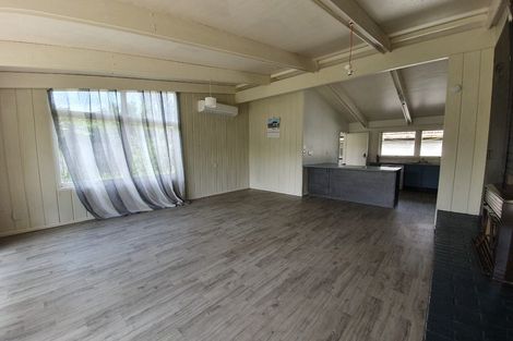 Photo of property in 12 Burrows Place, Ilam, Christchurch, 8041