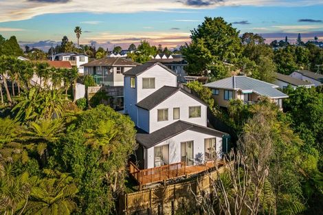 Photo of property in 39a Flaxdale Street, Birkdale, Auckland, 0626