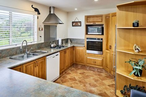 Photo of property in 3 Musket Lane, Whitby, Porirua, 5024