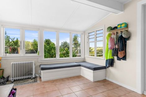 Photo of property in 437 South Road, Waipu, 0582