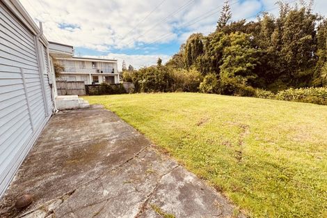 Photo of property in 31 Margate Road, Blockhouse Bay, Auckland, 0600