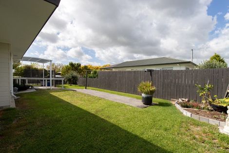 Photo of property in 2a Ranui Street, Ngatea, 3503