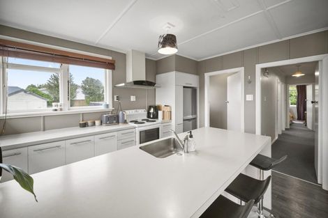 Photo of property in 25 Tuckers Road, Redwood, Christchurch, 8051