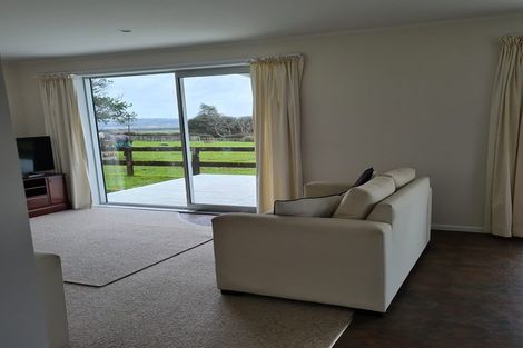 Photo of property in 77 Alexandra Redoubt Road, Tuakau, 2694