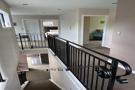 Photo of property in 29a Wicklam Lane, Greenhithe, Auckland, 0632