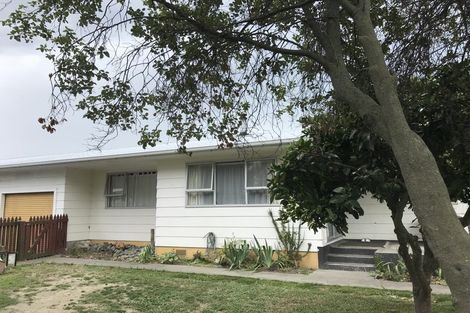 Photo of property in 1 Burton Crescent, Flaxmere, Hastings, 4120