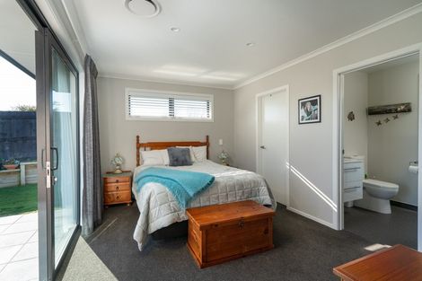 Photo of property in 48 Huka Heights Drive, Rangatira Park, Taupo, 3330