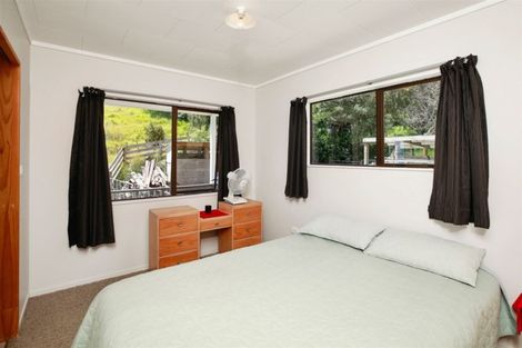 Photo of property in 168 Thames Coast Sh25 Road, Whakatete Bay, Thames, 3575