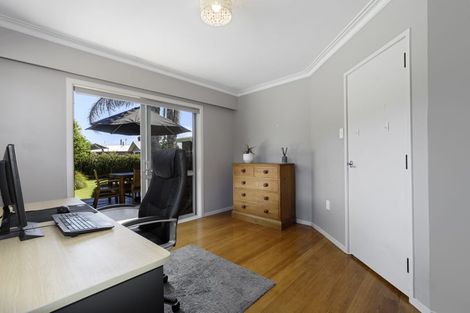 Photo of property in 15 Roderick Street, Otumoetai, Tauranga, 3110