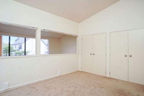 Photo of property in 2/89 Portage Road, New Lynn, Auckland, 0600