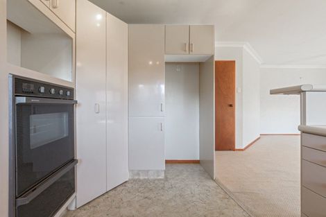 Photo of property in 2/2 Heron Avenue, Matua, Tauranga, 3110