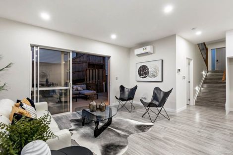 Photo of property in 8 Takurua Terrace, Orewa, 0931