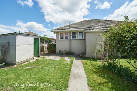 Photo of property in 15 Avon Terrace, Roslyn, Palmerston North, 4414