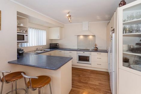 Photo of property in 4a Sunshine Place, Papakura, 2110