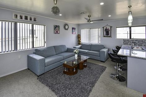 Photo of property in 86 Alfriston Road, Manurewa East, Auckland, 2102