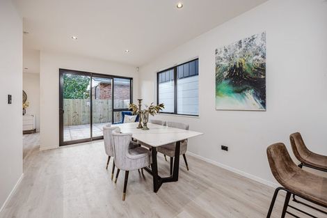 Photo of property in 1/78 Cook Street, Howick, Auckland, 2014
