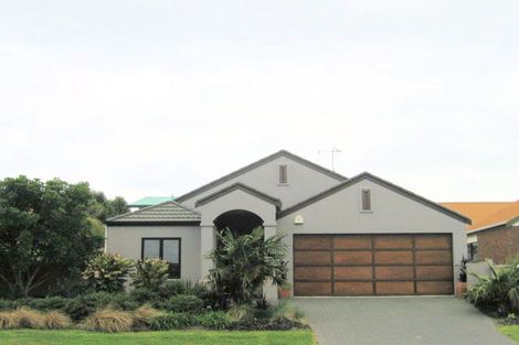 Photo of property in 115a Dickson Road, Papamoa Beach, Papamoa, 3118