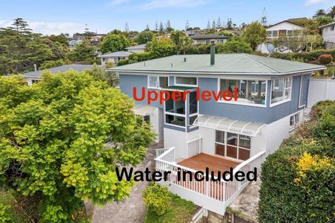 Photo of property in 20 Woodcote Drive, Glenfield, Auckland, 0629